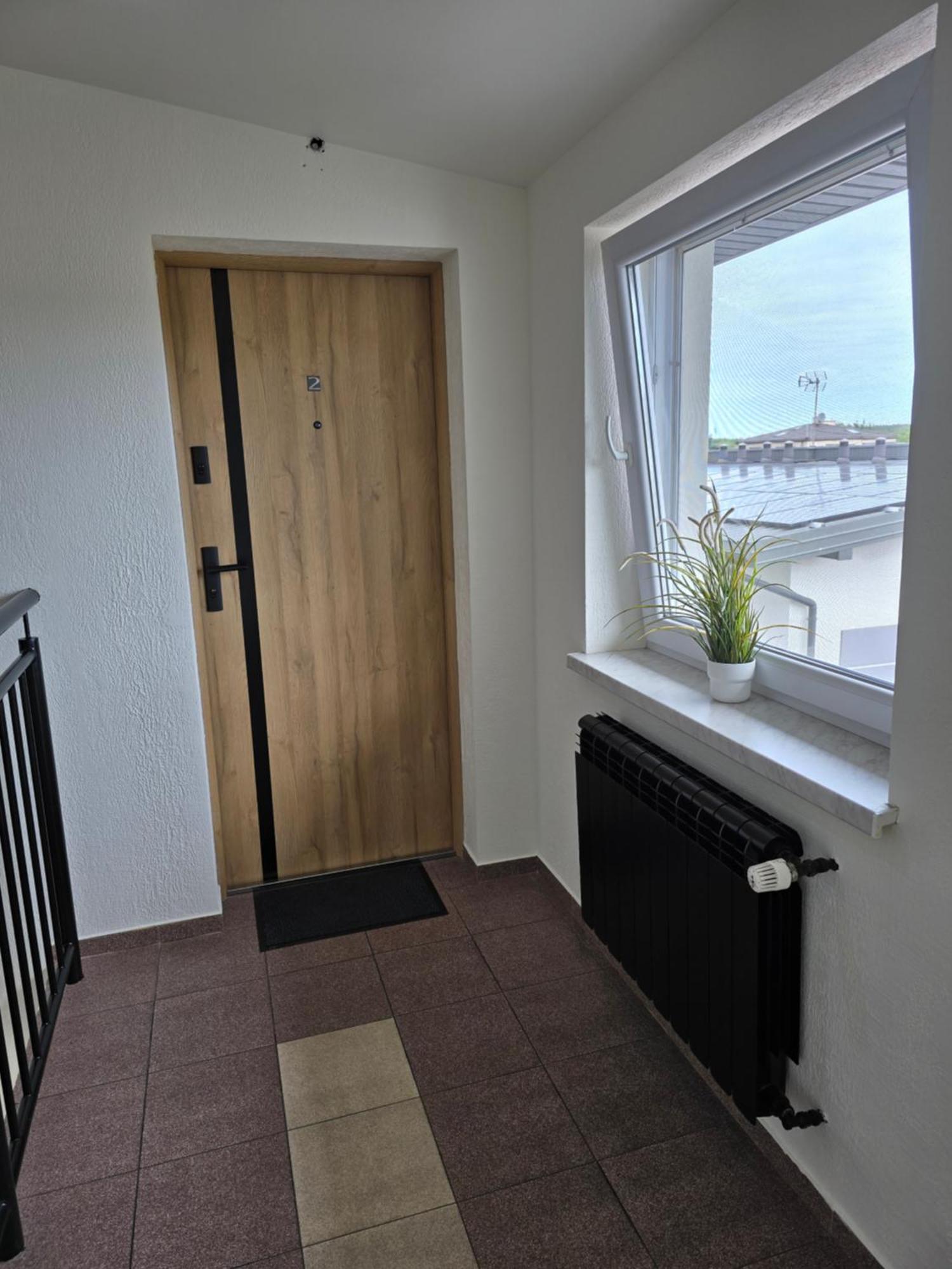 Nocleg Greys Brzeziny Exterior photo